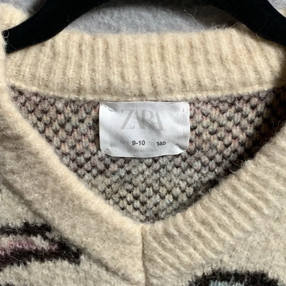 Zara Girls Sweater Vest Size 9/10 Pastel Floral Soft Cozy Layering Vest - Picture 2 of 8